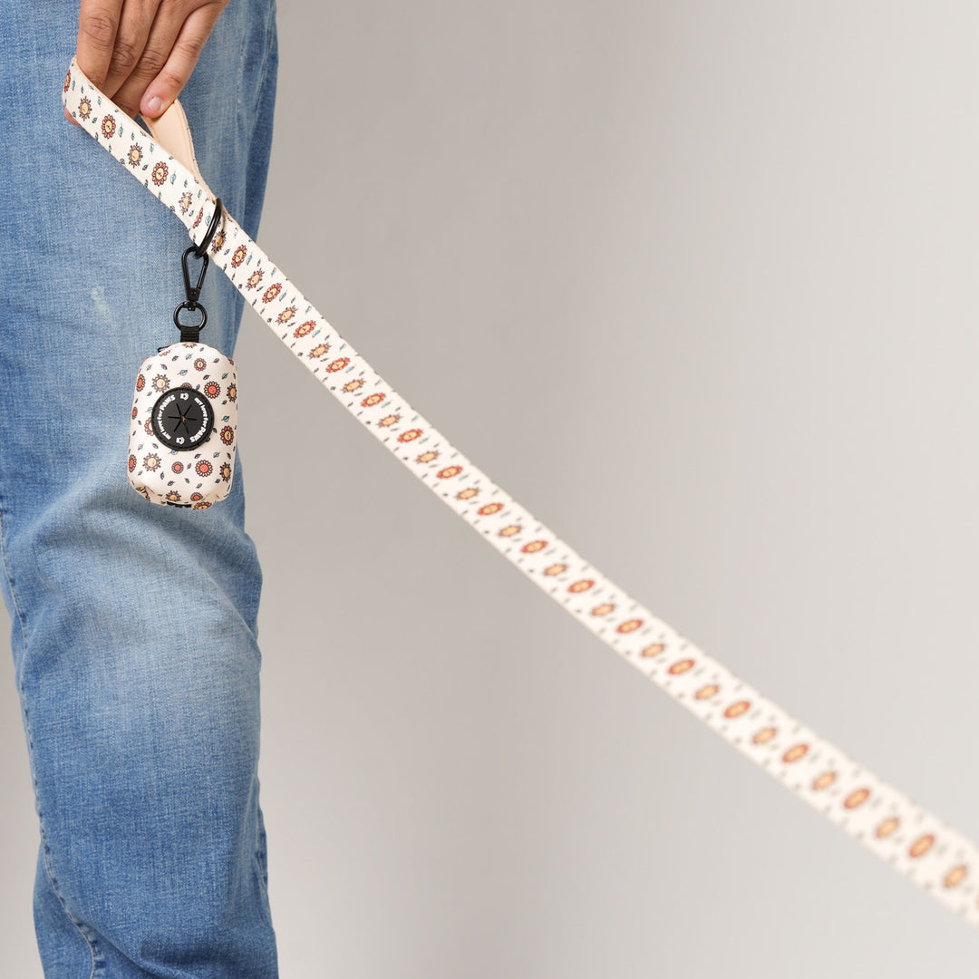 Durable floral print dog leash with strong black hook for dogs.