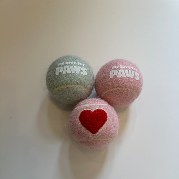 Cute Pink Heart Dog Tennis Ball – Durable Rubber Training Toy